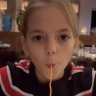 عاشقة الظلام